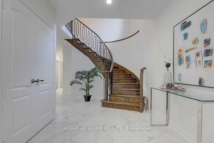 Property Photo:  57 Bayswater Avenue  ON L4E 4E6 