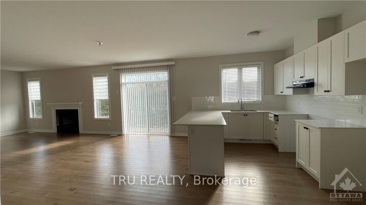 Property Photo:  744 Eminence Street  ON K2J 6X2 