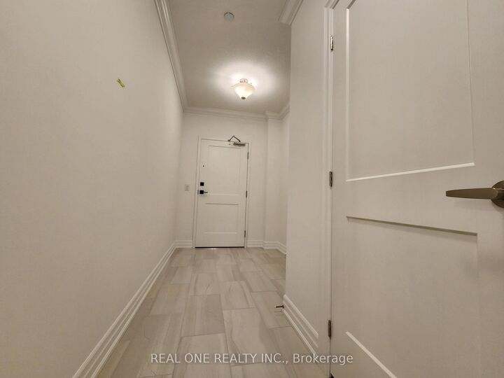 Property Photo:  480 Callaway Road 606  ON N6G 0N8 