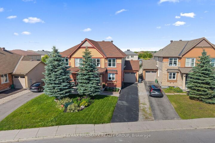 Property Photo:  115 Beatrice Drive  ON K2J 5A4 