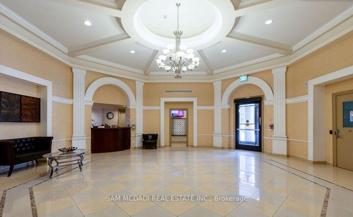 Property Photo:  220 Forum Drive 804  ON L4Z 4K1 