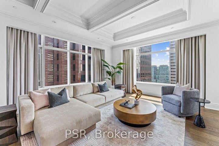Property Photo:  311 Bay Street 4804  ON M5H 4G5 
