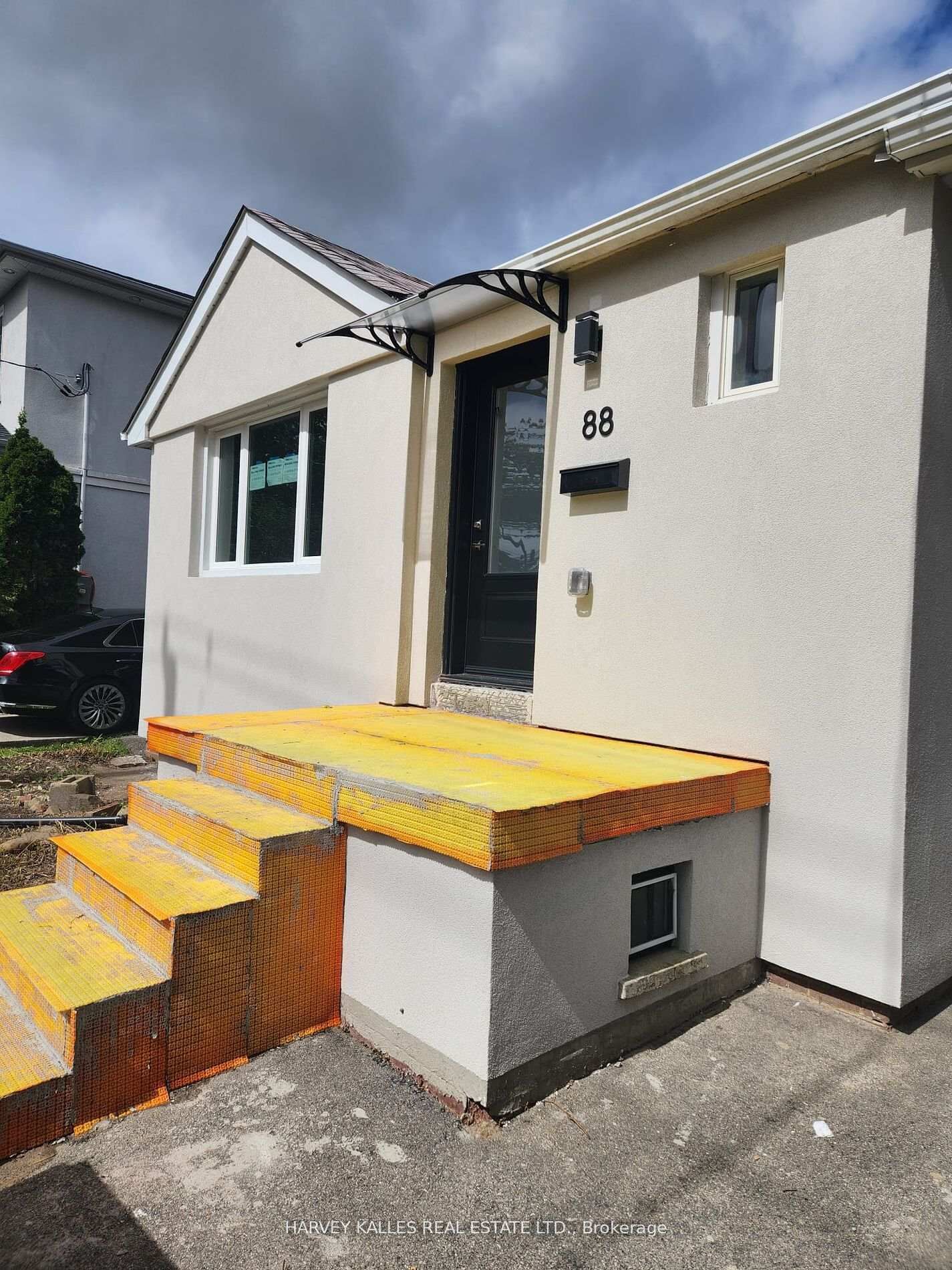 Property Photo:  88 McAllister Road Bsmt B  ON M3H 2N3 