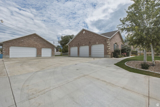 Property Photo:  265 E 100 N  UT 84629 