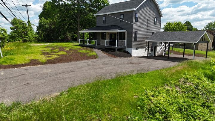 Property Photo: 1076 Chapel Rd PA 15061