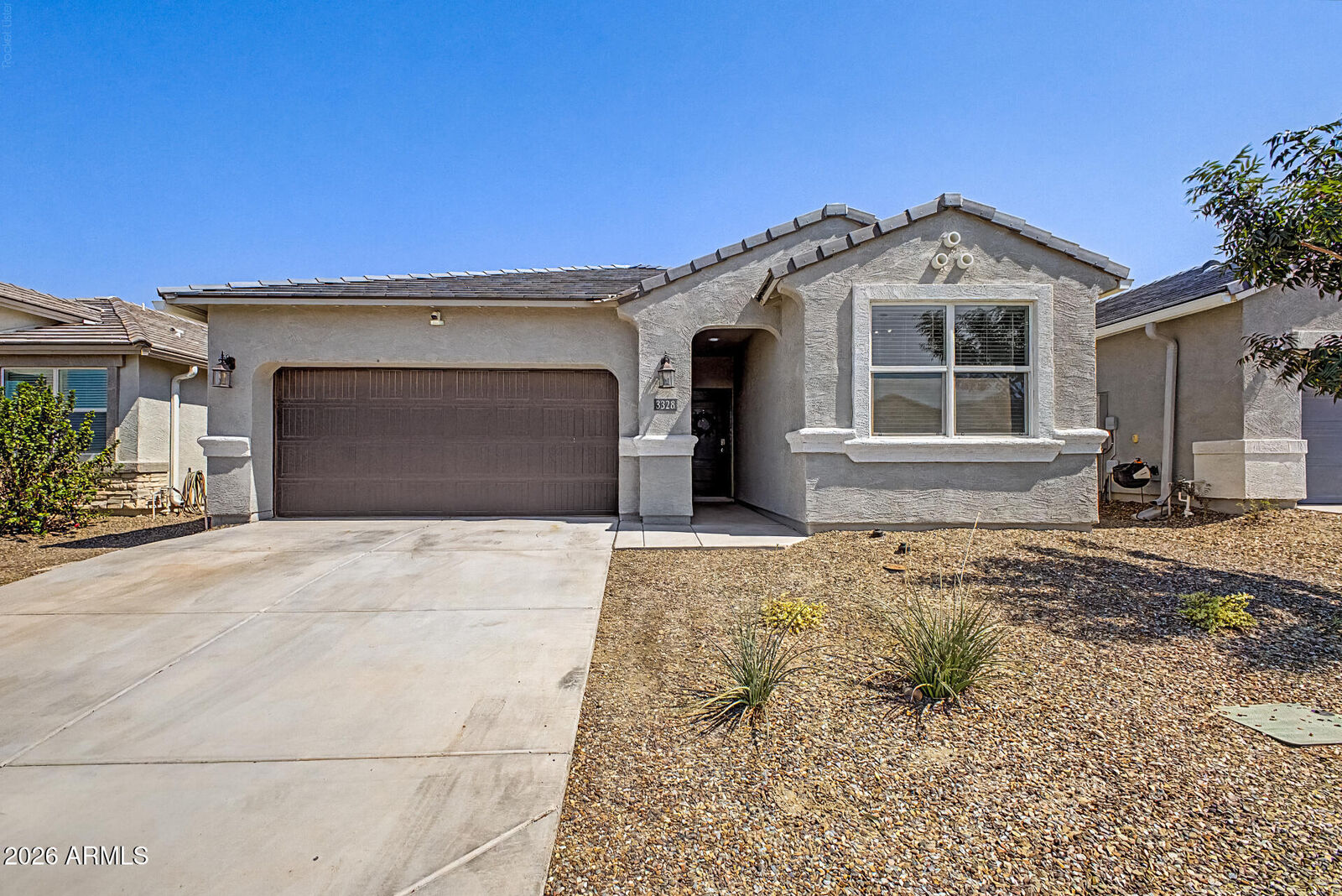 Property Photo:  3328 W Seaver Avenue  AZ 85120 