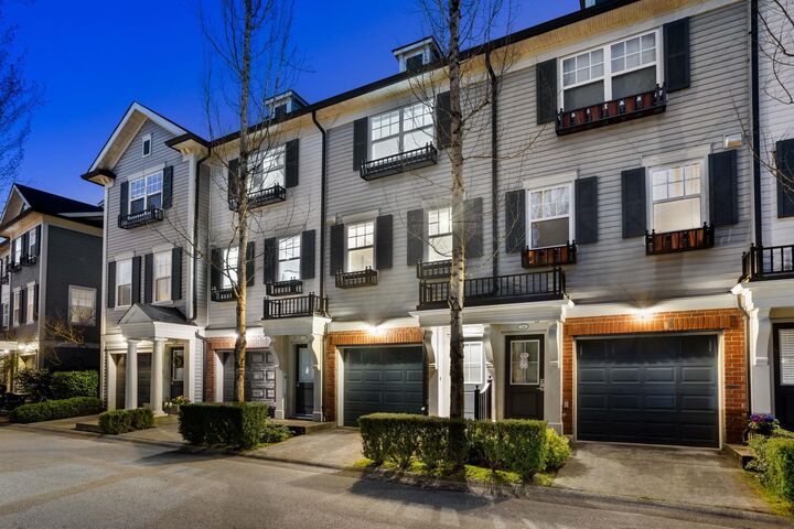 2495 Davies Avenue 25 — photo 1