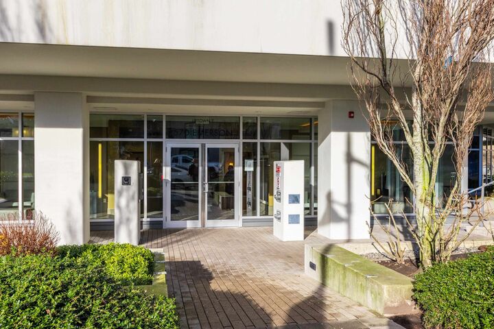 Property Photo: 570 Emerson Street 1402 BC V3J 0G4