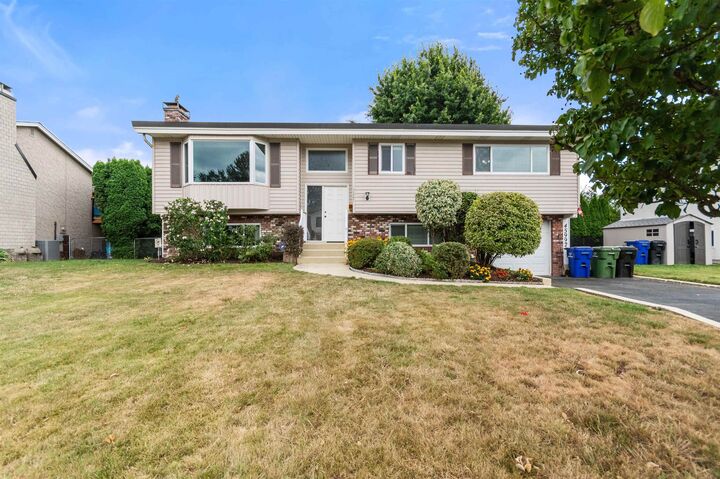 Property Photo:  45992 Silver Avenue  BC V2R 2P9 