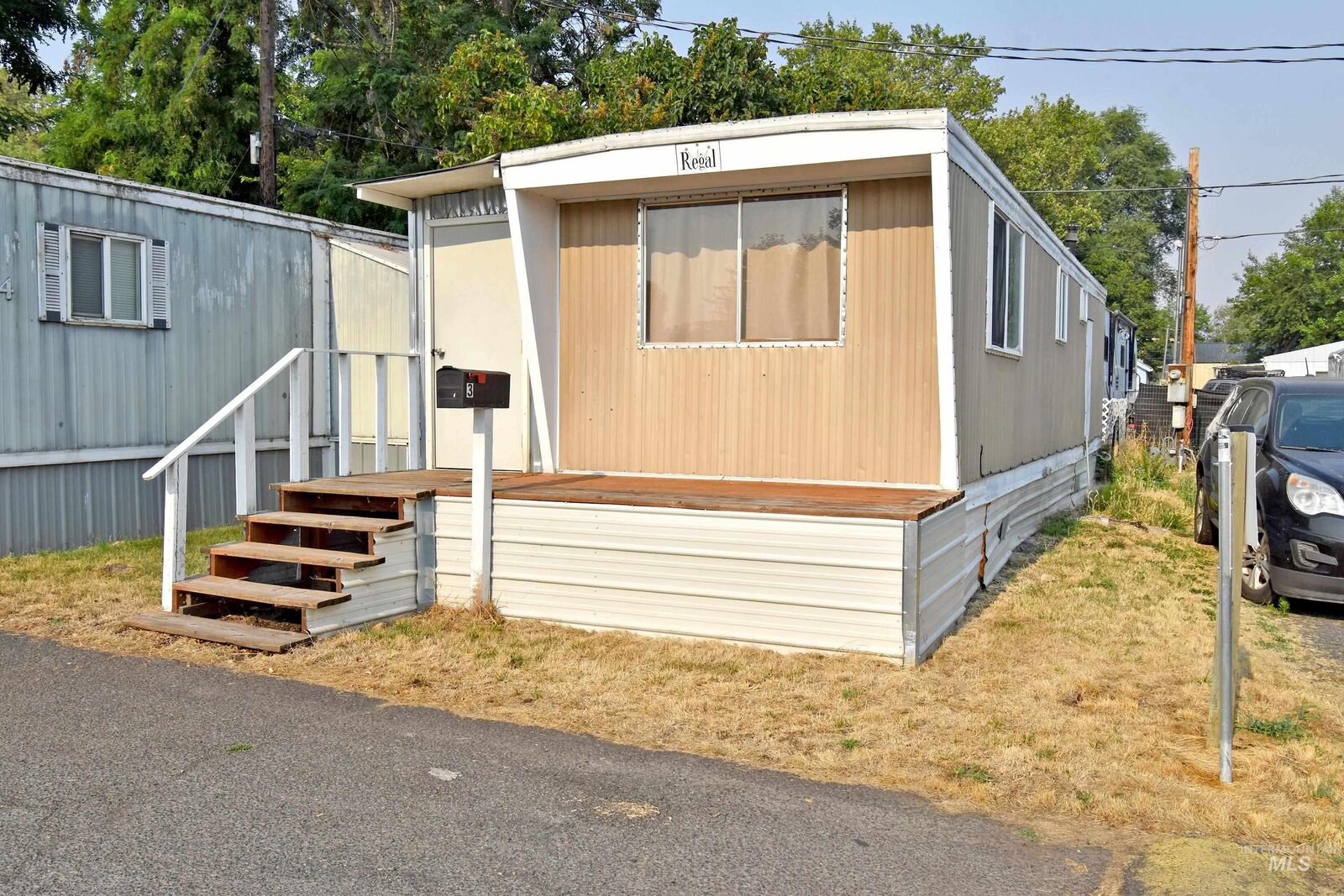 Property Photo: 1265 Elm Street #3 WA 99403