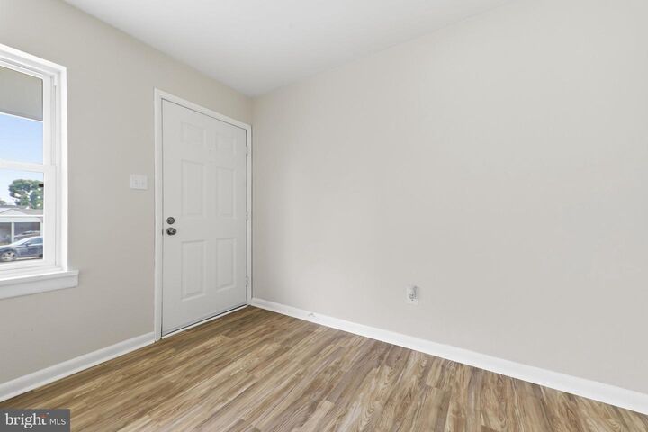 Property Photo:  10802 Lincoln Avenue  MD 21740 