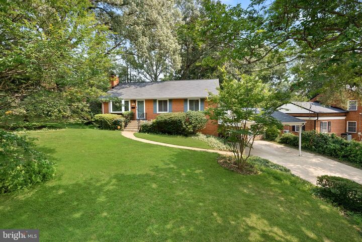 Property Photo:  7408 Masonville Drive  VA 22003 