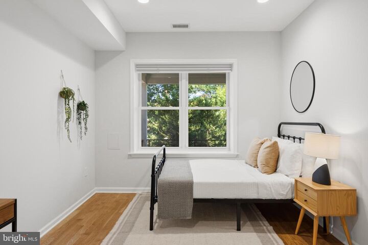Property Photo:  740 Fairmont Street NW A  DC 20001 