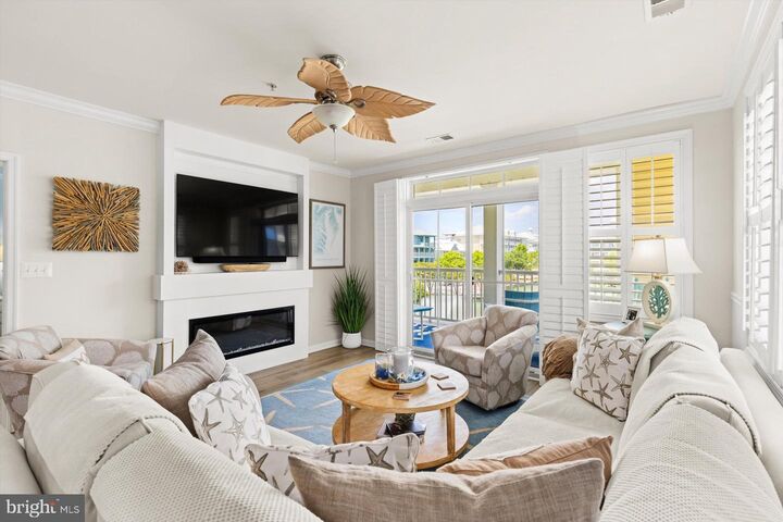 Property Photo:  1 Fountain Drive E 3E  MD 21842 