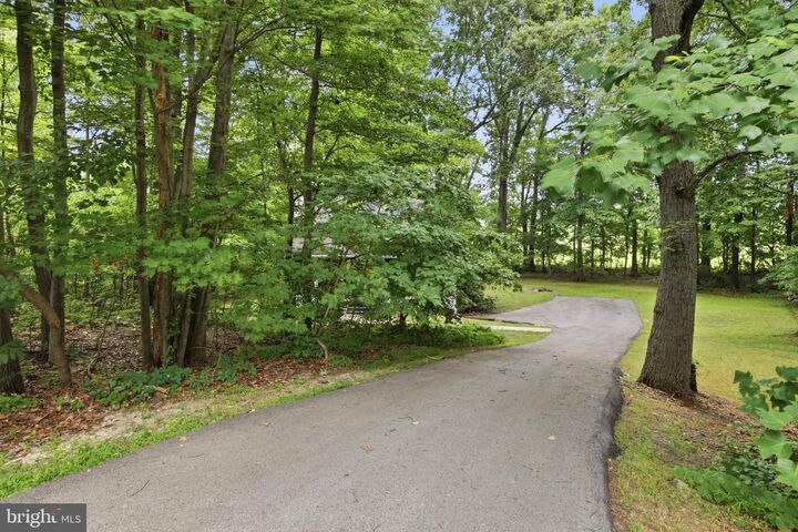 Property Photo:  9 Rockland Way  PA 19343 
