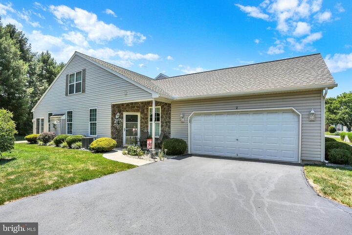 Property Photo:  2 Turning Leaf Way  PA 19605 