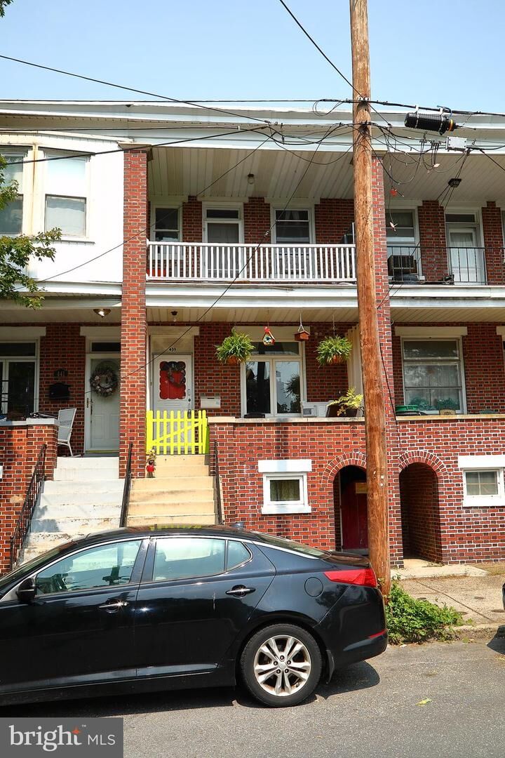 Property Photo:  439 Fremont Street  PA 17603 