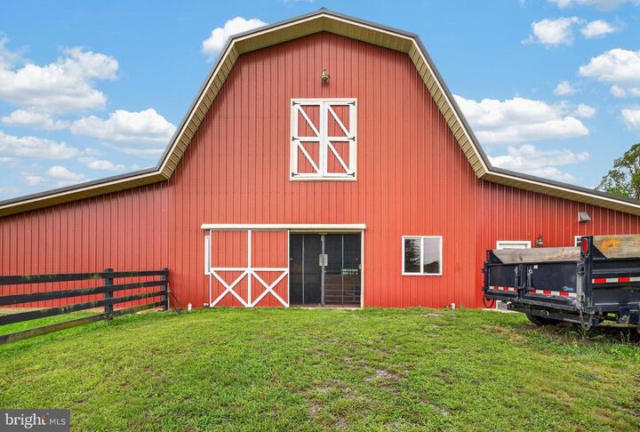 Property Photo: 1292 Mohawk Rd VA 24502