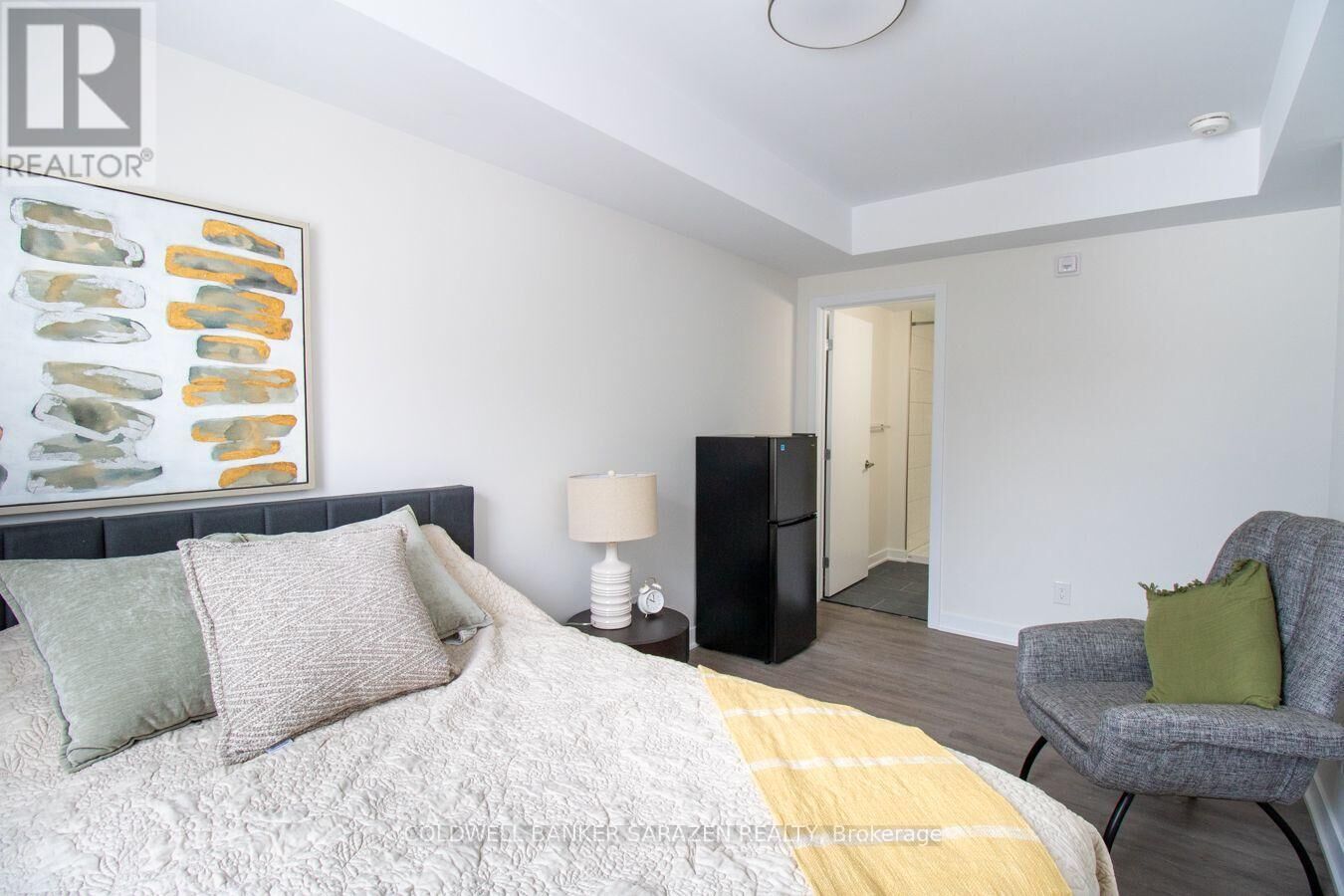 Property Photo:  994 Bronson Avenue 001  ON K1S 4H1 