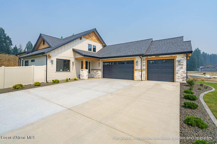 Property Photo:  951 E Steeple Chase Rd  ID 83835 