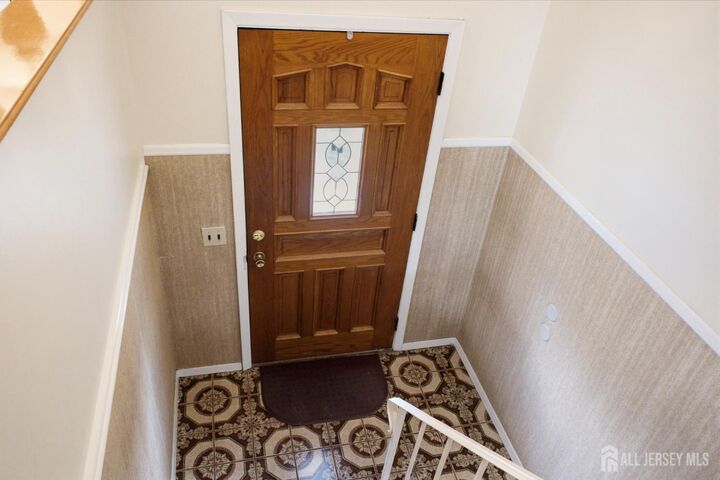 Property Photo:  23 Spear Street  NJ 08854 