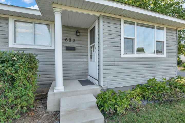 Property Photo:  693 Maurine Drive  OH 43228 