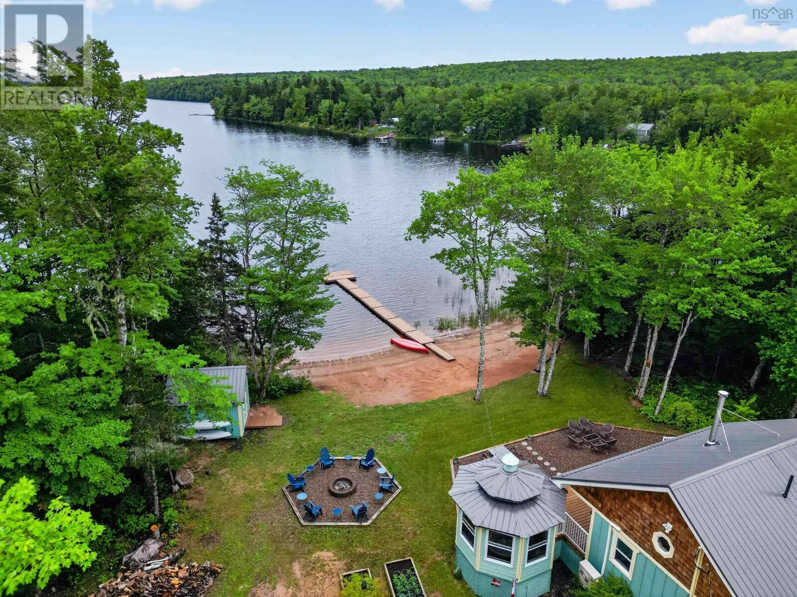 Property Photo:  619 Lakecrest Drive  NS B0R 1H0 