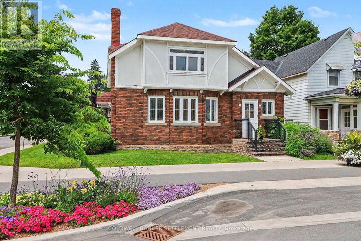 Property Photo: 2 Gladstone Avenue ON K7H 1L2