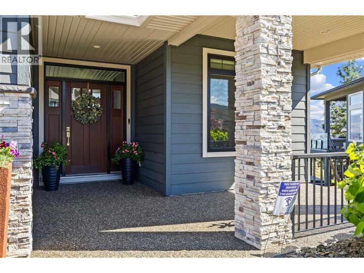 Property Photo: 3136 Sageview Road BC V4T 3H2