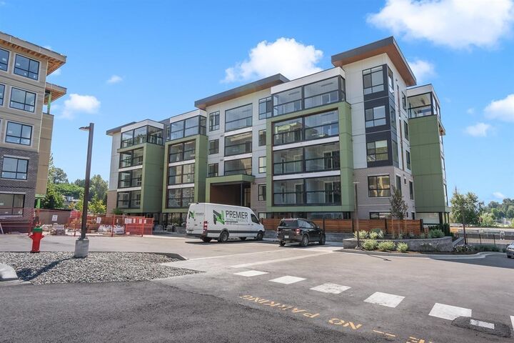 34395 Gladys Avenue 516 — photo 1