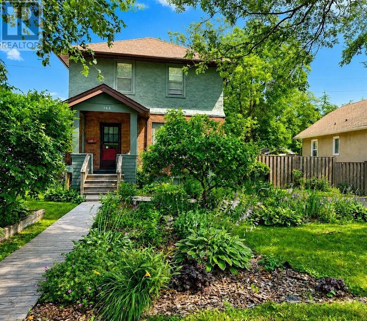 Property Photo:  362 Brodie St N  ON P7C 3T2 