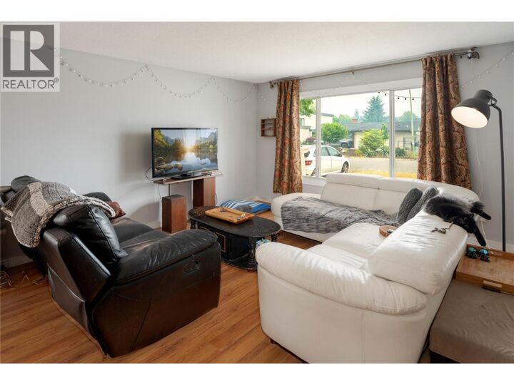 Property Photo:  1431 Inkar Road  BC V1Y 8J1 