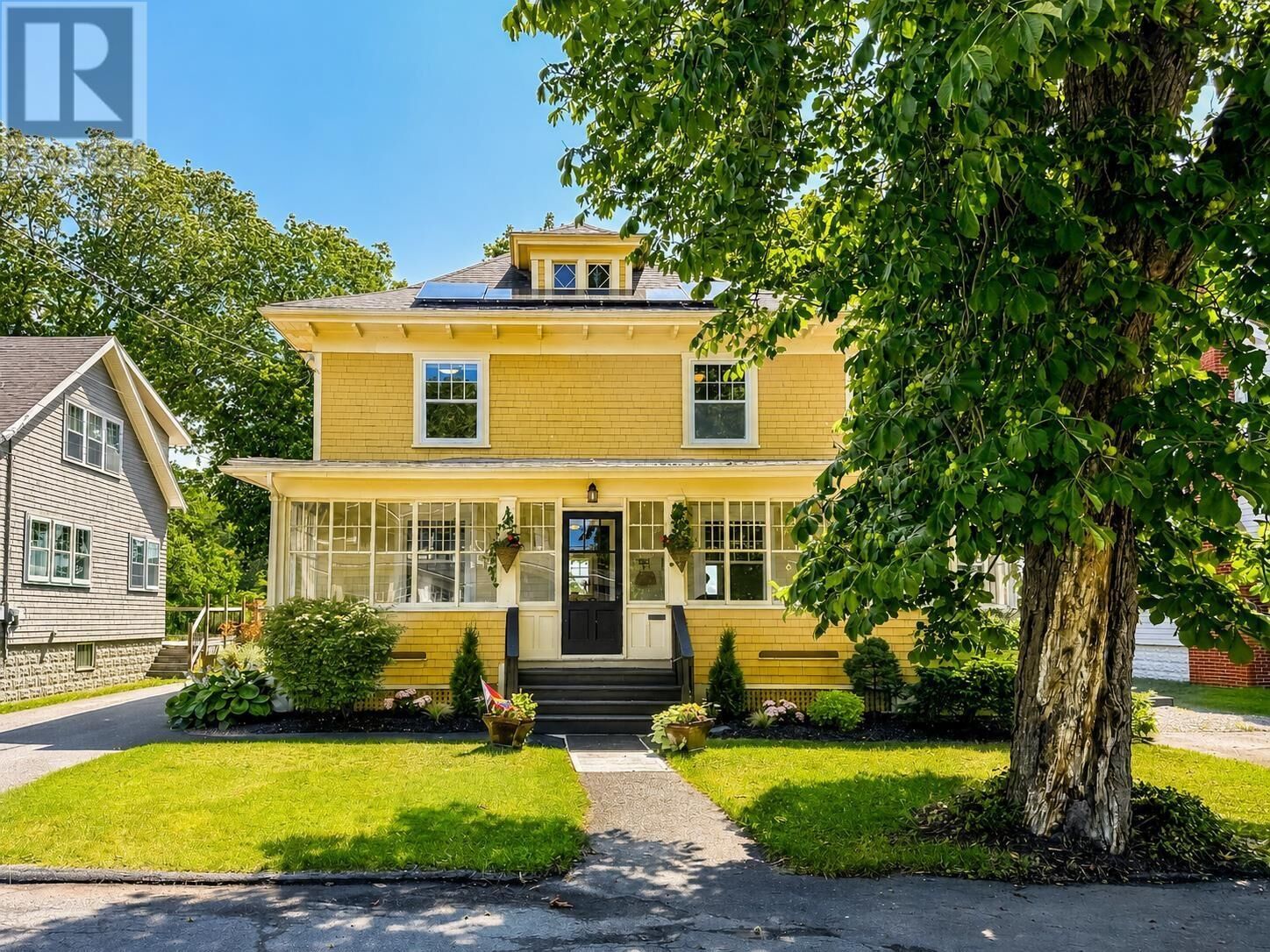 Property Photo:  17 Chestnut Place  NS B4N 2K1 
