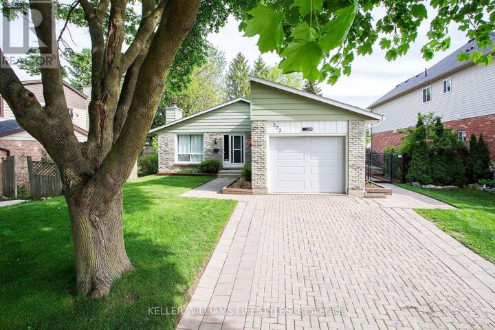 373 Blackacres Boulevard — photo 1