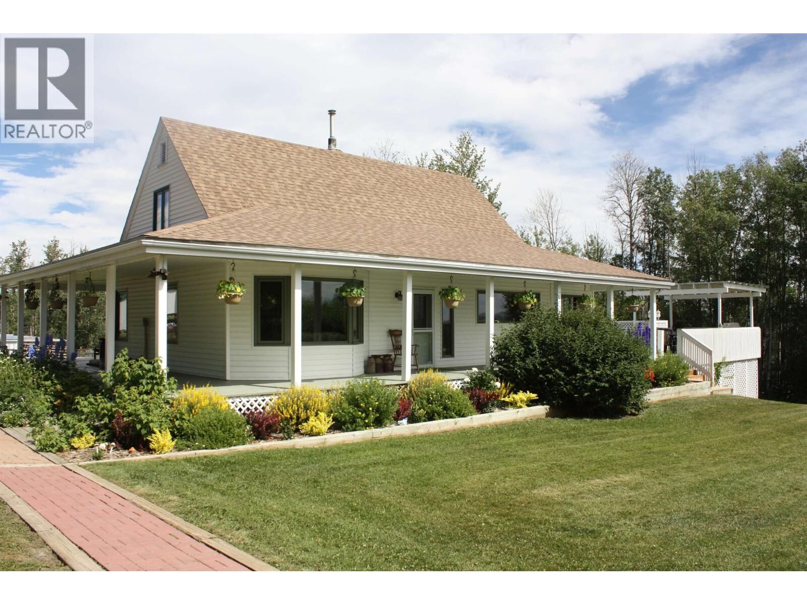 Property Photo: 13346 29 Highway BC V0C 1H0