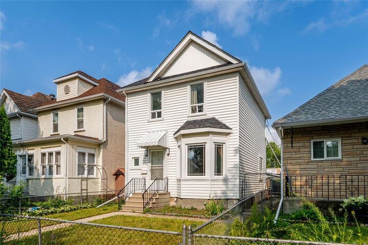 Property Photo: 631 Agnes Street MB R3E 1X8