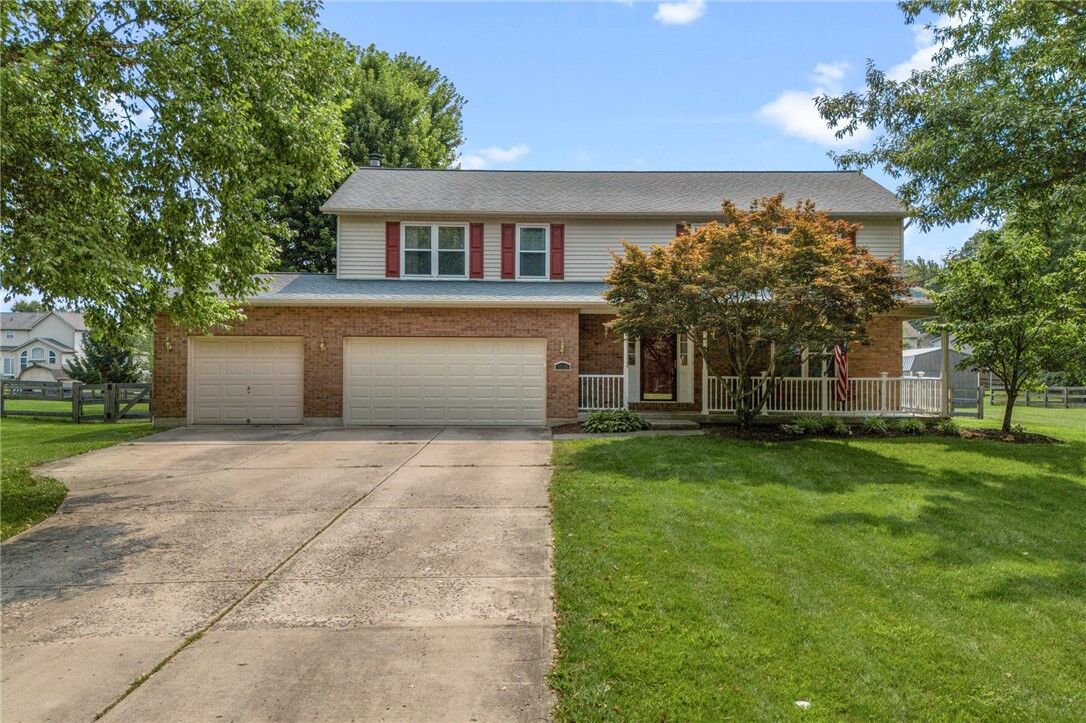 Property Photo:  5525 Scarlet Maple Court  OH 45150 