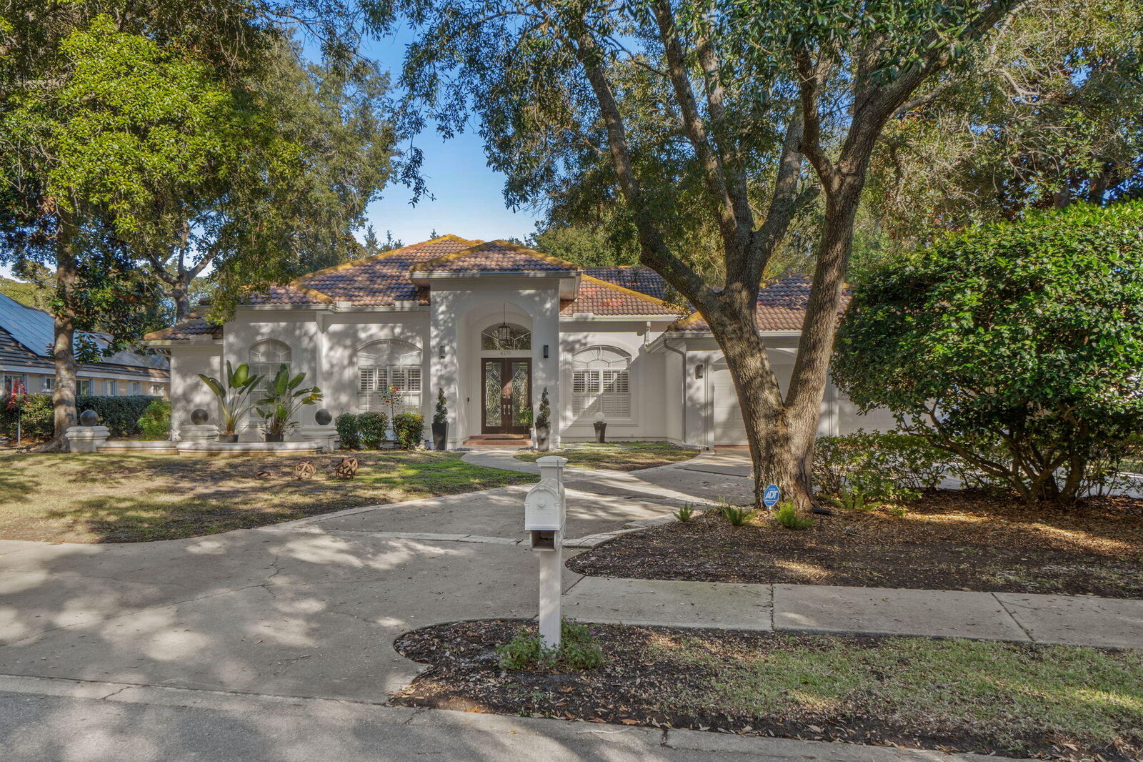 Property Photo: 4379 Old Bayou Trail FL 32541