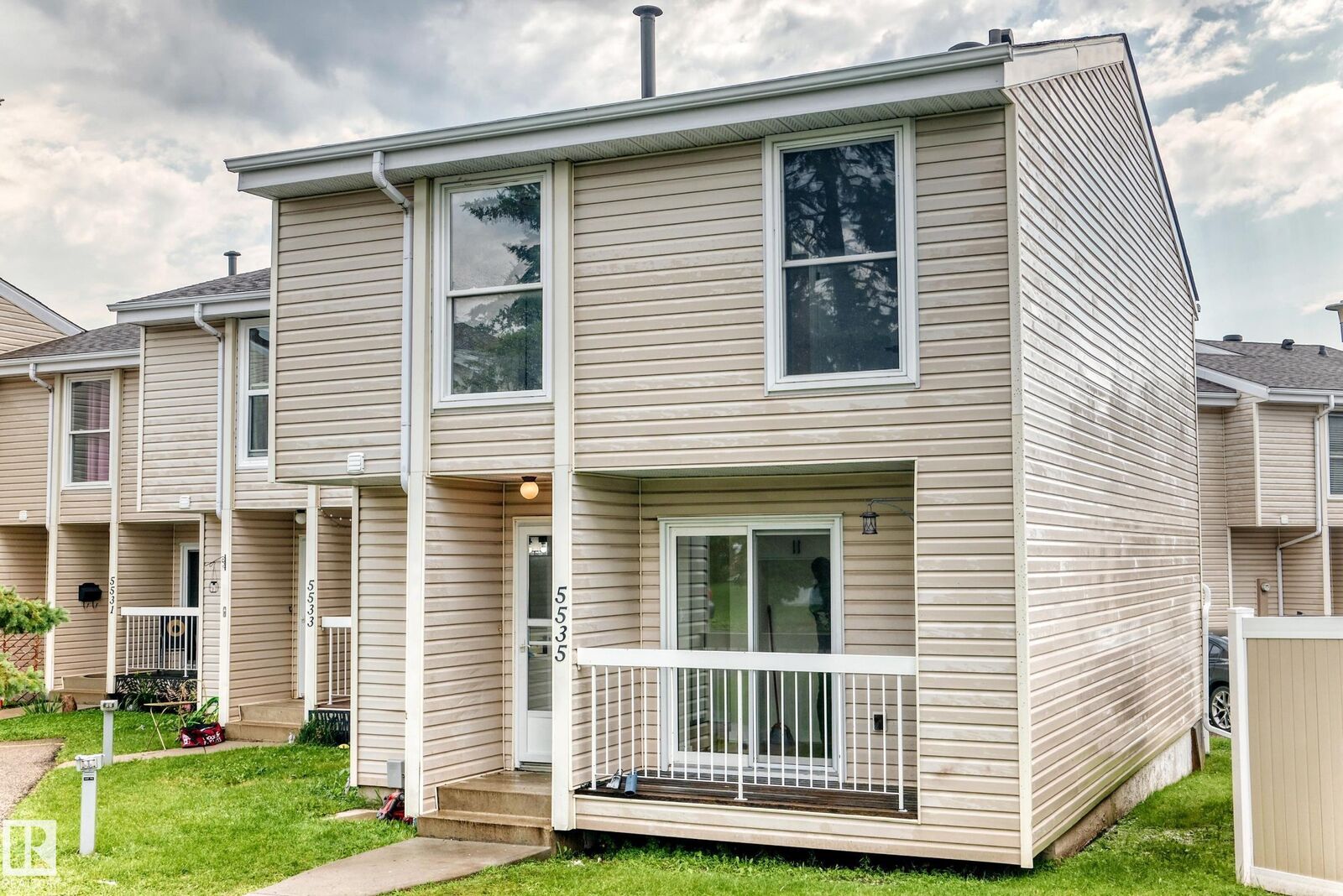 Property Photo:  5535 144A Avenue NW  AB T5R 3R2 