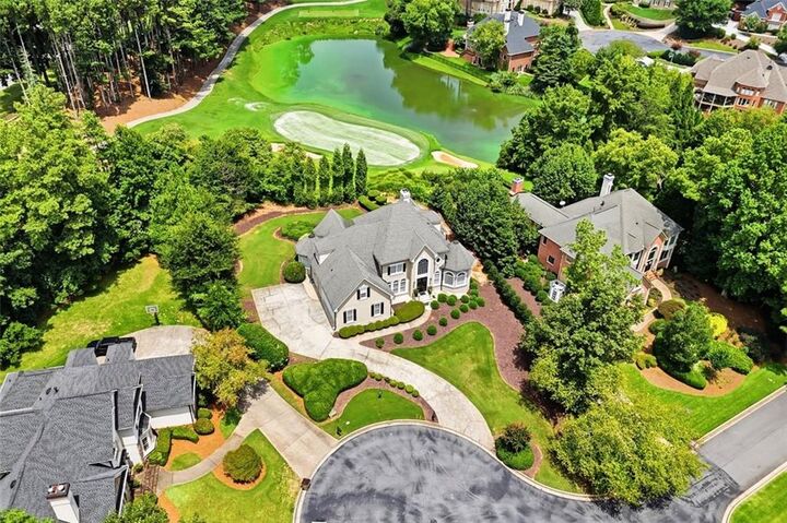 Property Photo:  406 Colonsay Drive  GA 30097 