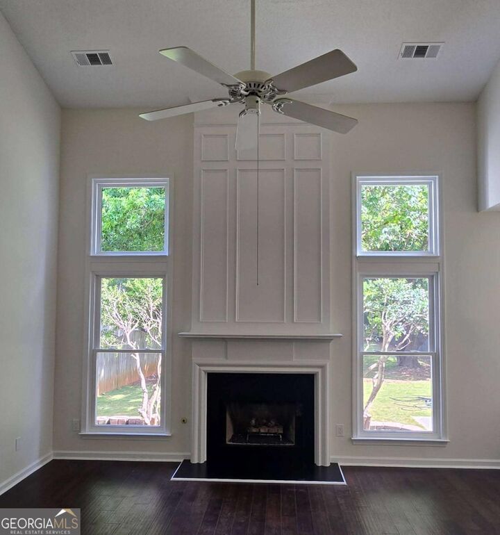 Property Photo: 3075 Keyingham Way GA 30004