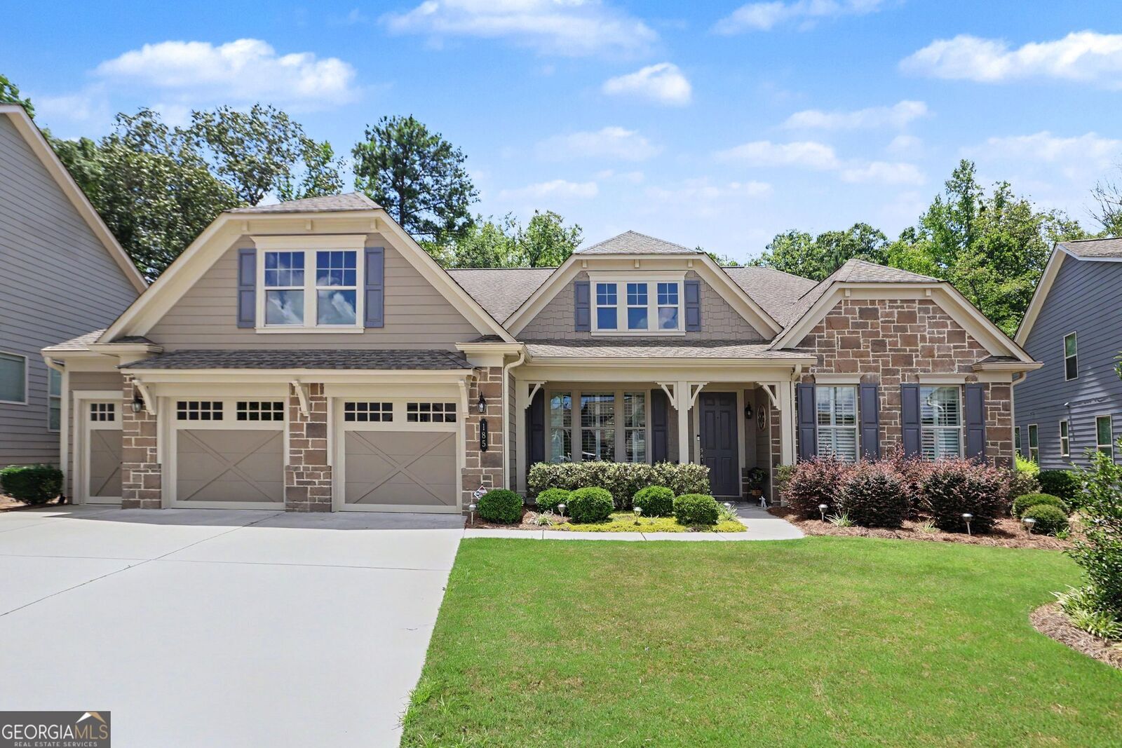 Property Photo:  185 Mulberry Court  GA 30269 