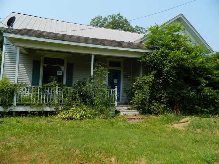 Property Photo:  1321 First Street  KY 42452 