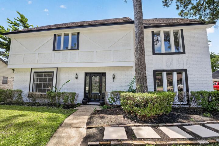 Property Photo:  1123 Suwanee Lane  TX 77090 