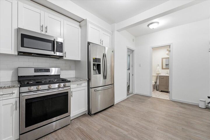 Property Photo:  78 Logan Ave 1  NJ 07306 