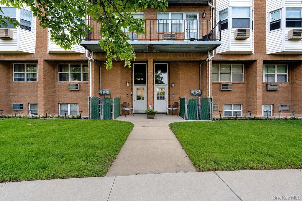 Property Photo: 150-07 95th Street 3 NY 11417