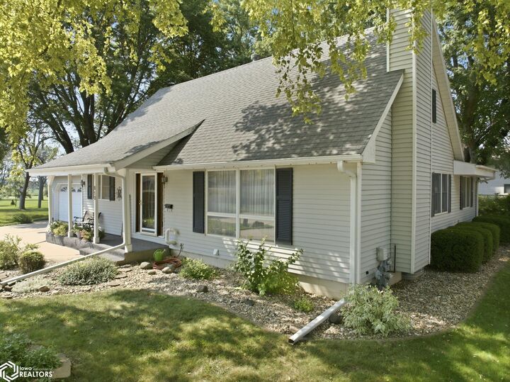 Property Photo:  610 S Monroe Court  IA 50401 