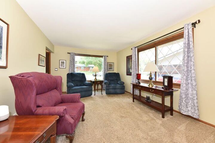 Property Photo: 211 Oakview Dr WI 53086