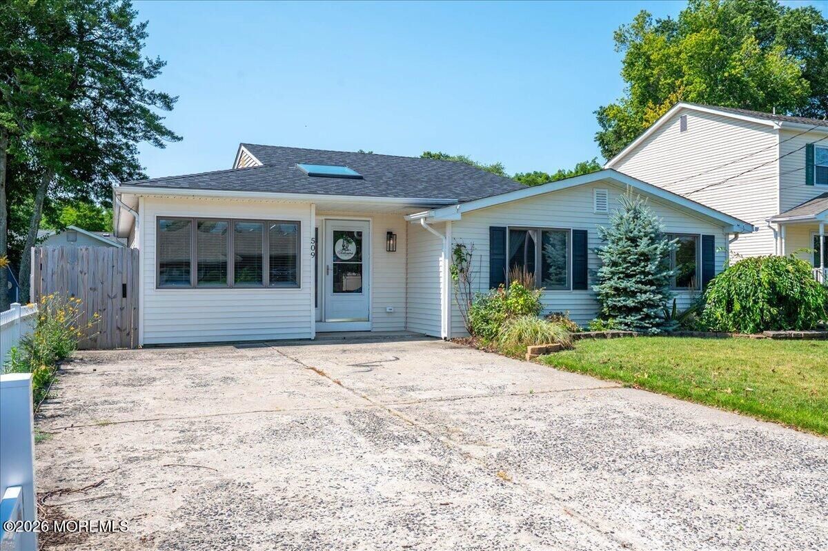 Property Photo:  509 Nautilus Boulevard  NJ 08731 