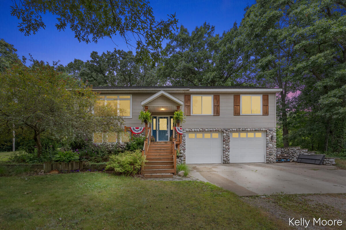 Property Photo:  11856 Berridge Road  MI 48838 